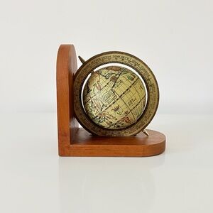 Single Bookend Old World Globe 60s 70s Mid Century Retro Grandpa Chic